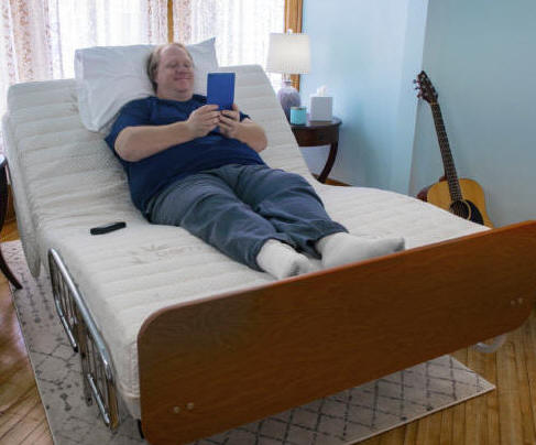 Heavy duty extra wide large 800 lb. weight capacity bariatrics kraus hospital bed